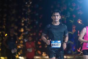 BIB: 40327
                            <button type="button" onclick="openModal(18285810)" class="btn btn-primary btn-sm float-right btn-popup" data-toggle="modal" data-target=".modal-high-quality">
                        <i class="fas fa-shopping-cart"></i> Add to Cart
                    </button>
                                            <button type="button" onclick="isThisMe(18285810, true)" class="btn btn-success btn-sm float-right btn-popup btn-isme hidden" data-toggle="tooltip" data-placement="bottom" title="นี่คือรูปของคุณใช่ไหม คลิกที่นี่เพื่อเอาเข้าอัลบั้ม">
                        <i class="fas fa-plus"></i> Add to album
                    </button>
                    <button type="button" onclick="isThisMe(18285810, false)" class="btn btn-warning btn-sm float-right btn-popup btn-isnotme hidden">
                        <i class="fas fa-ban"></i> Remove from album
                    </button>